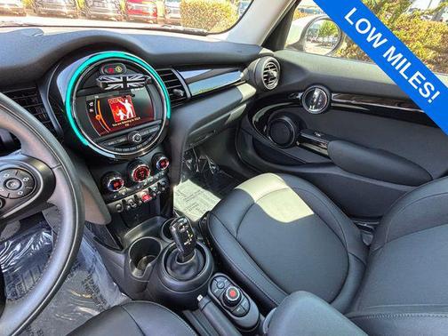 2021 MINI Hardtop Cooper