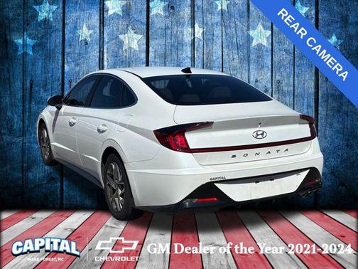 2022 Hyundai SONATA SEL