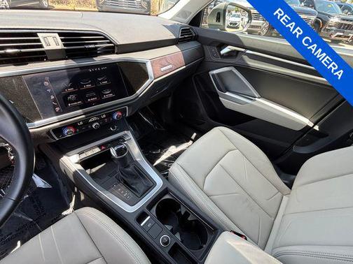2022 Audi Q3 45 S line Premium Plus