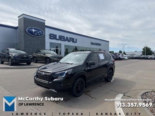 Crystal Black Silica 2024 Subaru Forester WILDERNESS