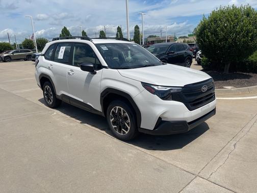 2025 Subaru Forester Base