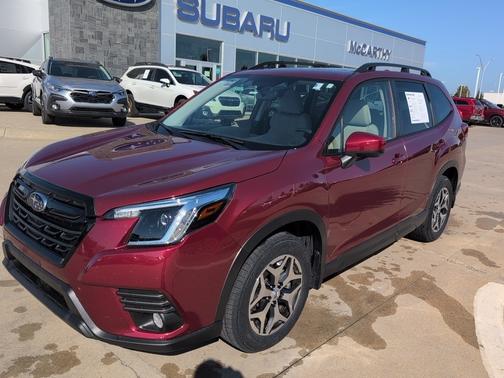 2023 Subaru Forester Premium