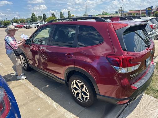 2020 Subaru Forester Premium