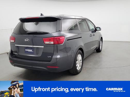 2017 Kia Sedona LX