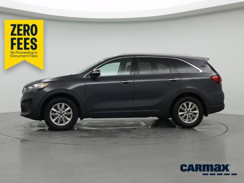 Gray 2019 Kia Sorento LX