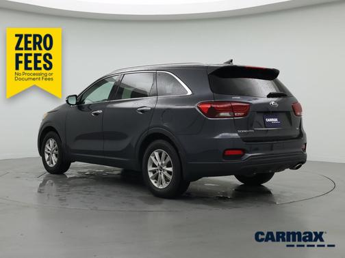 Gray 2019 Kia Sorento LX