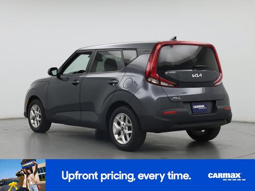 Gray 2022 Kia Soul LX