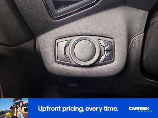 White 2017 Ford Escape Titanium