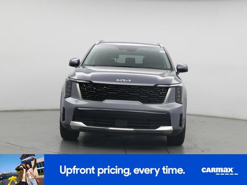 Gray 2024 Kia Sorento S