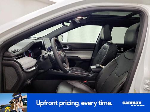 2023 Jeep Compass Latitude Lux