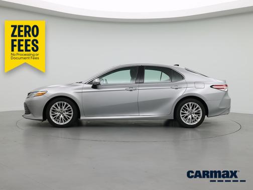 Silver 2018 Toyota Camry XLE