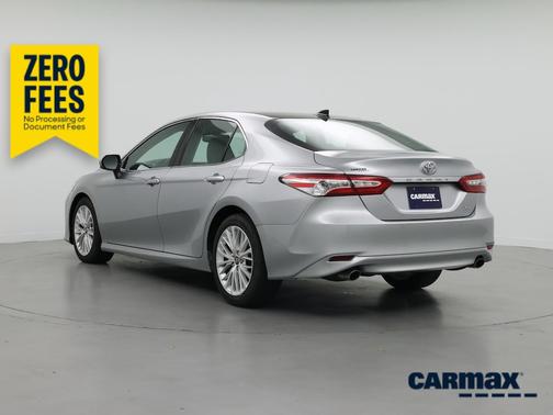 Silver 2018 Toyota Camry XLE