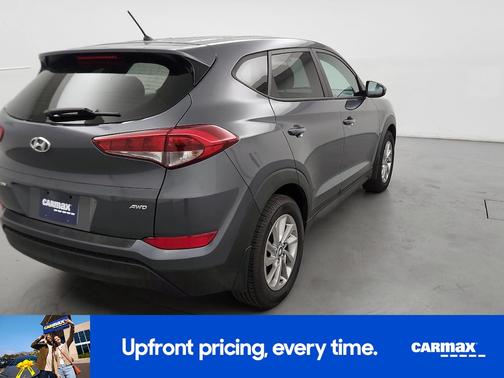 2018 Hyundai TUCSON SE