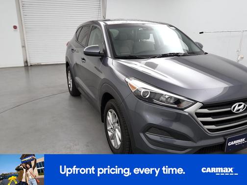 2018 Hyundai TUCSON SE