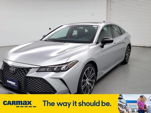 2020 Toyota Avalon XSE