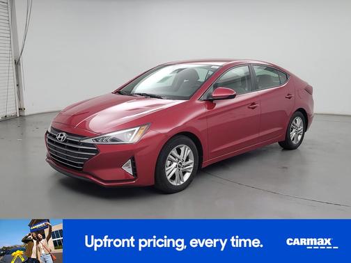 Red 2019 Hyundai ELANTRA SEL
