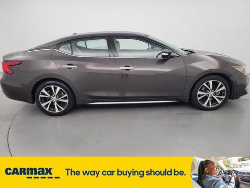 2016 Nissan Maxima SV