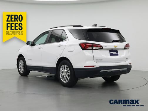 White 2023 Chevrolet Equinox LT