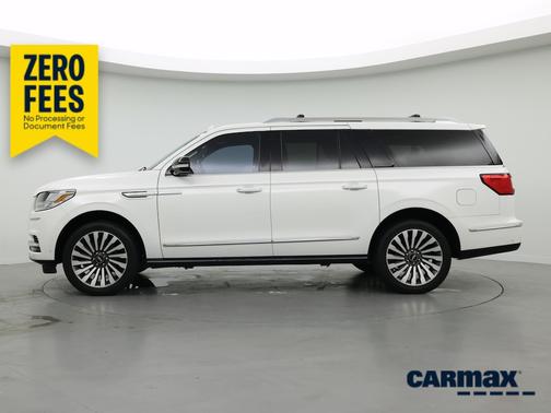 White 2021 Lincoln Navigator L Reserve