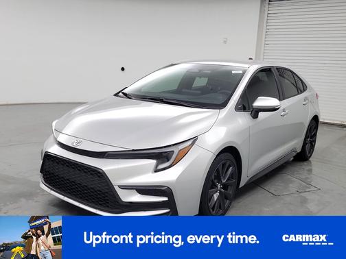 Silver 2023 Toyota Corolla SE
