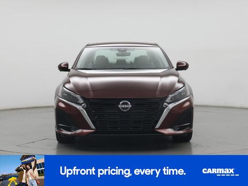 Red 2023 Nissan Altima SL