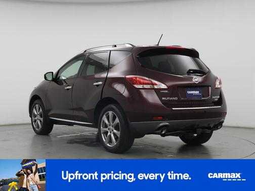 Red 2014 Nissan Murano LE