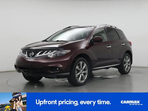Red 2014 Nissan Murano LE