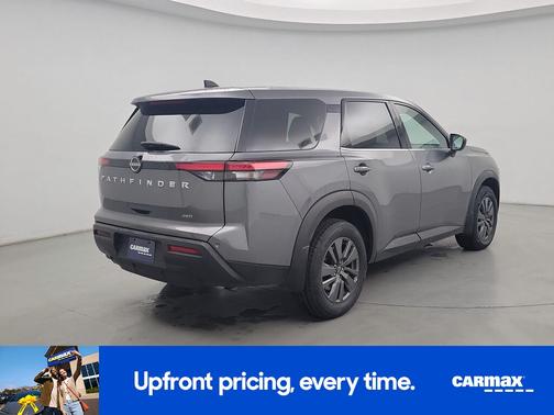 2024 Nissan Pathfinder S