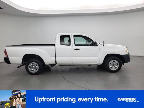 White 2015 Toyota Tacoma