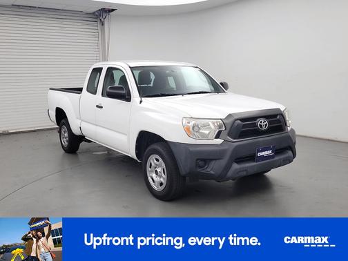 White 2015 Toyota Tacoma