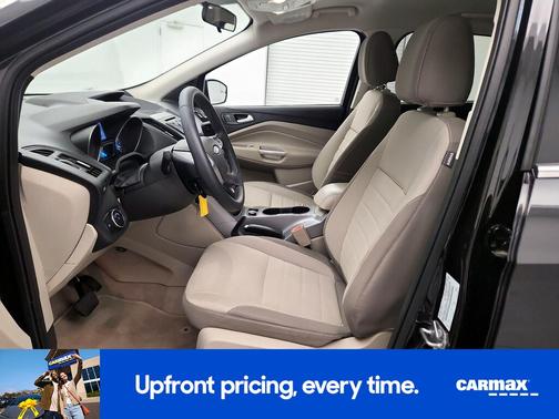 Black 2015 Ford Escape SE