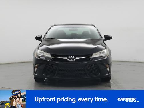 Black 2016 Toyota Camry SE