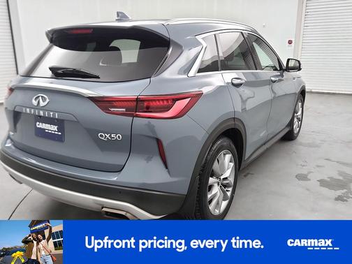Gray 2022 INFINITI QX50 Luxe