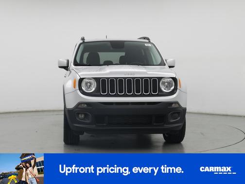Silver 2017 Jeep Renegade Latitude
