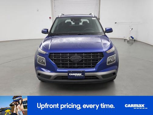 2020 Hyundai VENUE SEL