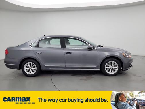 2016 Volkswagen Passat S