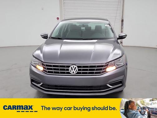 2016 Volkswagen Passat S