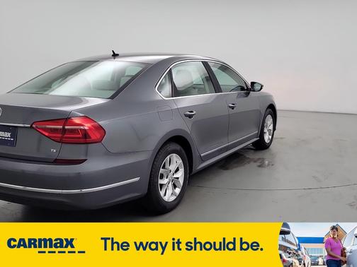 2016 Volkswagen Passat S
