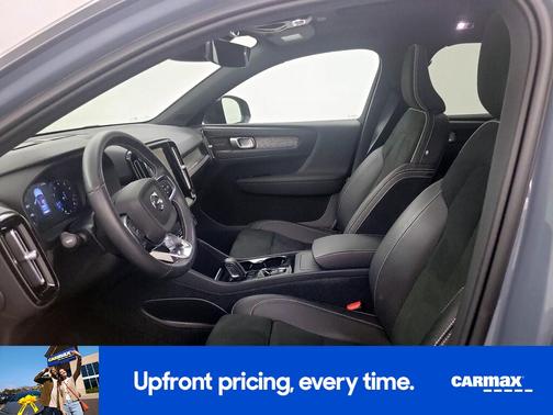 2021 Volvo XC40 T4 R-Design