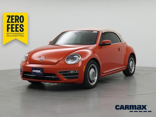 Orange 2018 Volkswagen Beetle SE