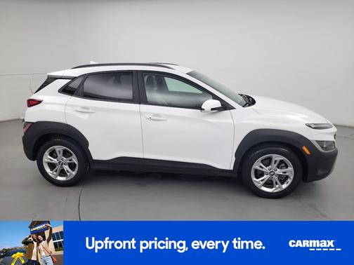 White 2023 Hyundai KONA SEL