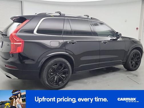 Black 2019 Volvo XC90 T6 Momentum