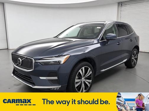 2022 Volvo XC60 B6 Inscription