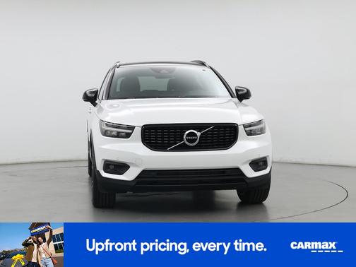 2021 Volvo XC40 T5 R-Design