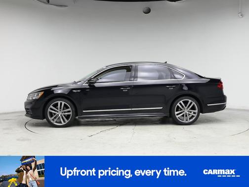 2017 Volkswagen Passat R-Line