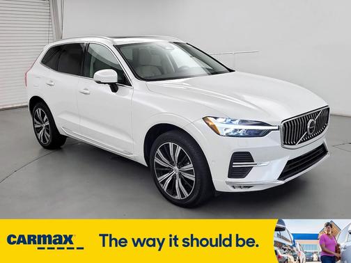 2023 Volvo XC60 B5 Plus Bright Theme