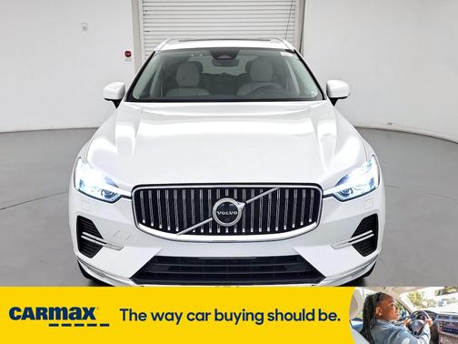 2023 Volvo XC60 B5 Plus Bright Theme