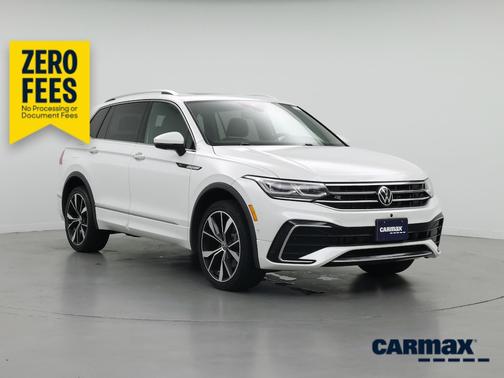 White 2022 Volkswagen Tiguan SEL R-Line