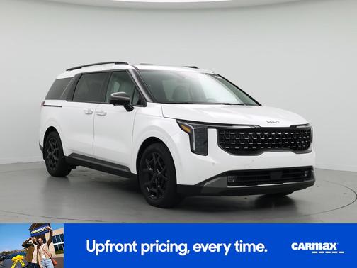 White 2025 Kia Carnival SX Prestige