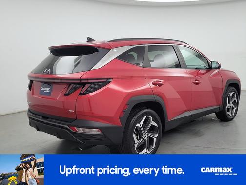 Red 2023 Hyundai TUCSON SEL